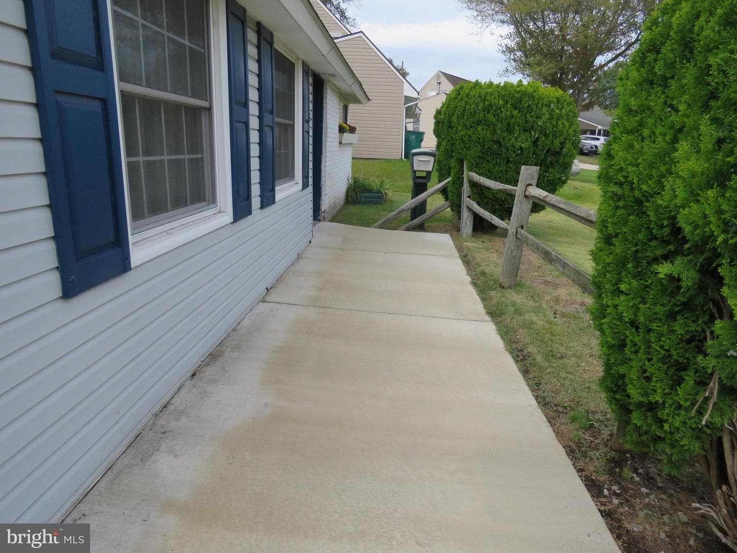 35 Parkside Circle photo 4