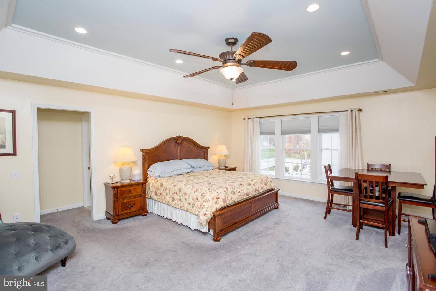 354 E Armstrong Drive photo 22