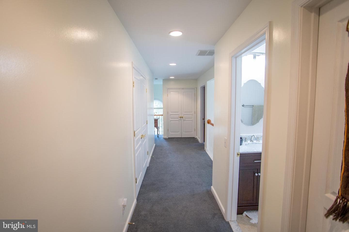 354 E Armstrong Drive photo 33
