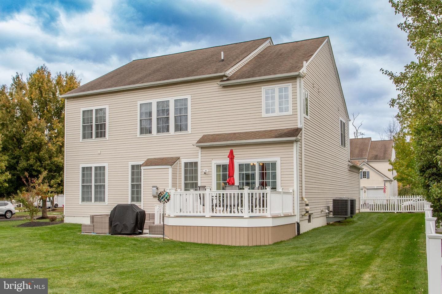 354 E Armstrong Drive photo 45