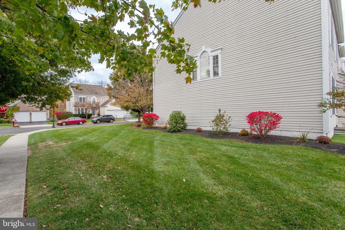 354 E Armstrong Drive photo 50
