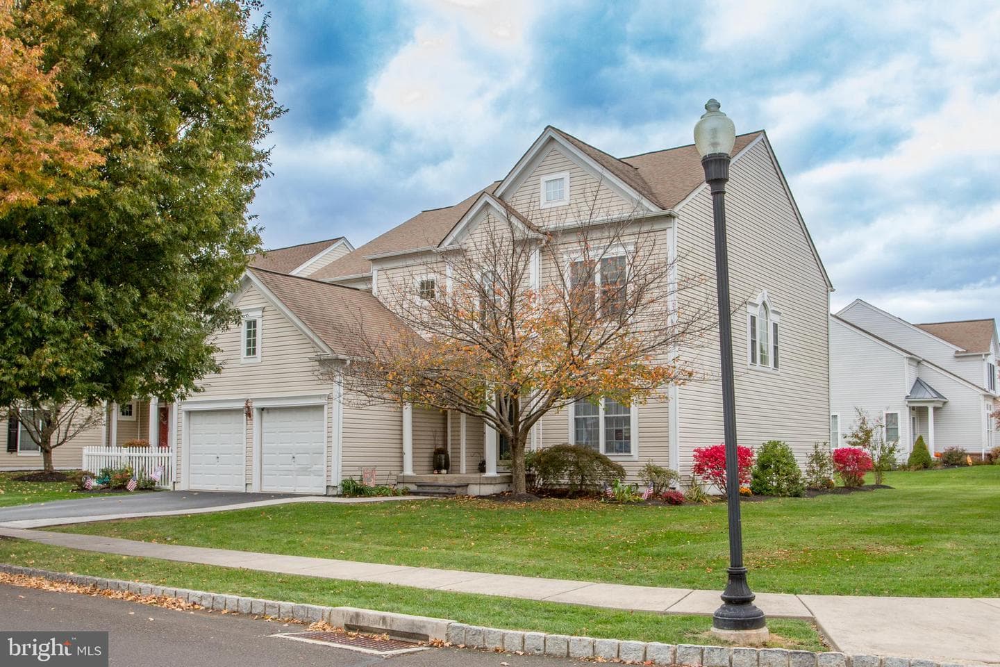 354 E Armstrong Drive photo 51