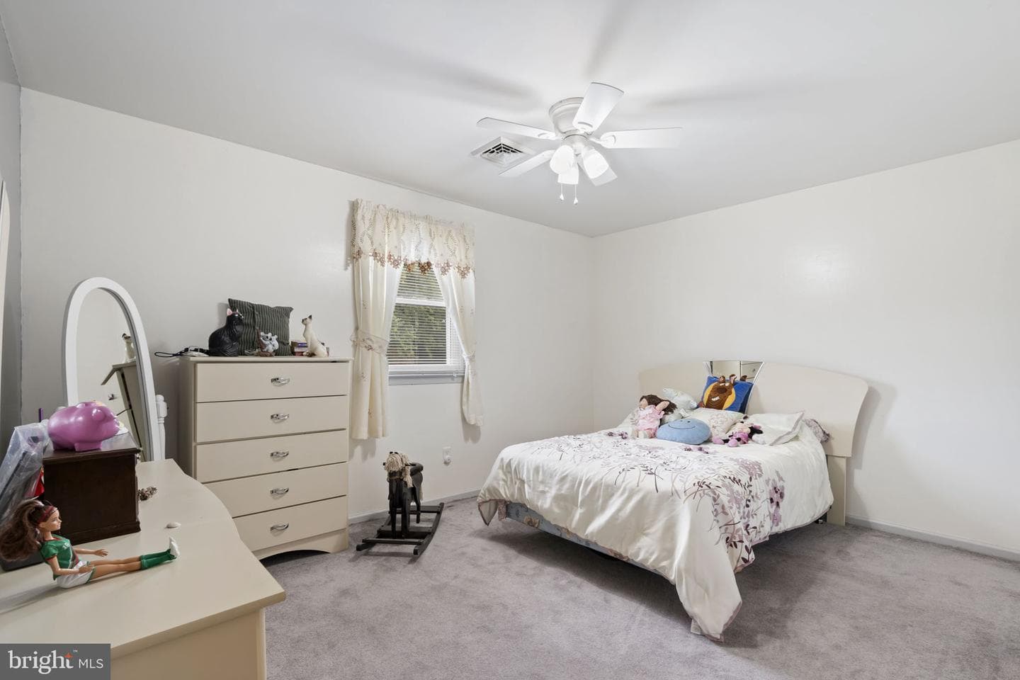 258 Woodlake Drive photo 25