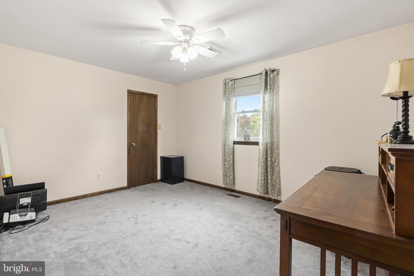 258 Woodlake Drive photo 30