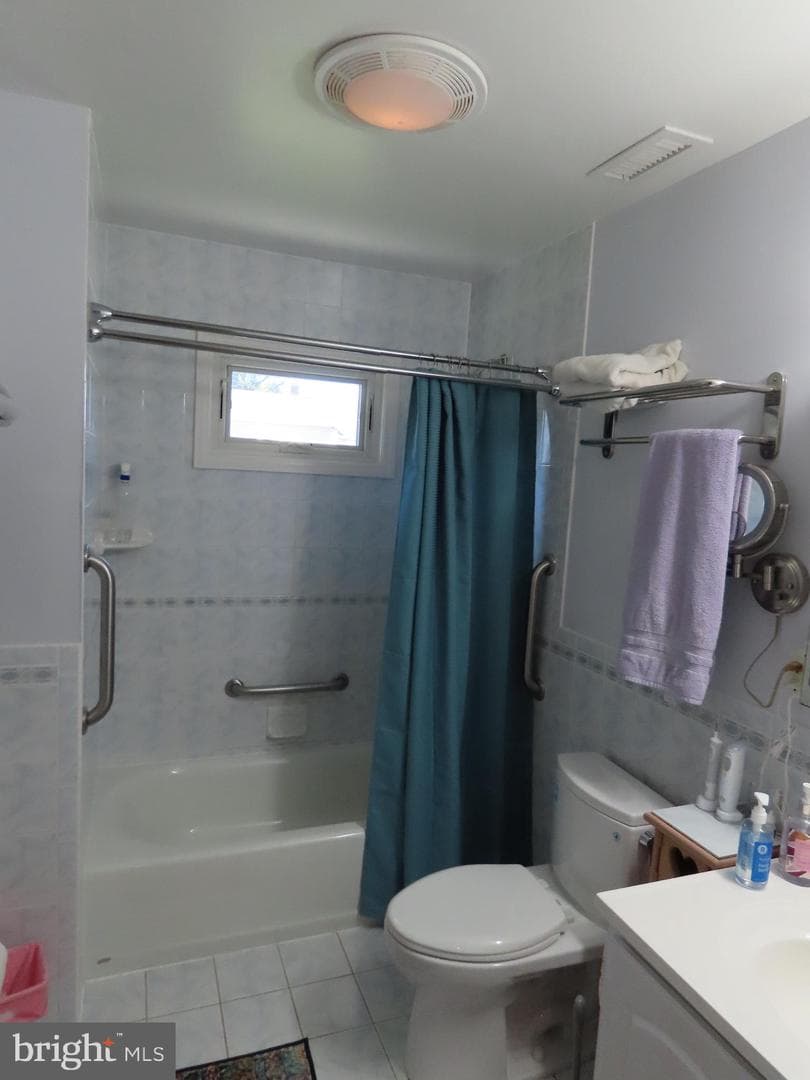 331 Doone Place photo 15
