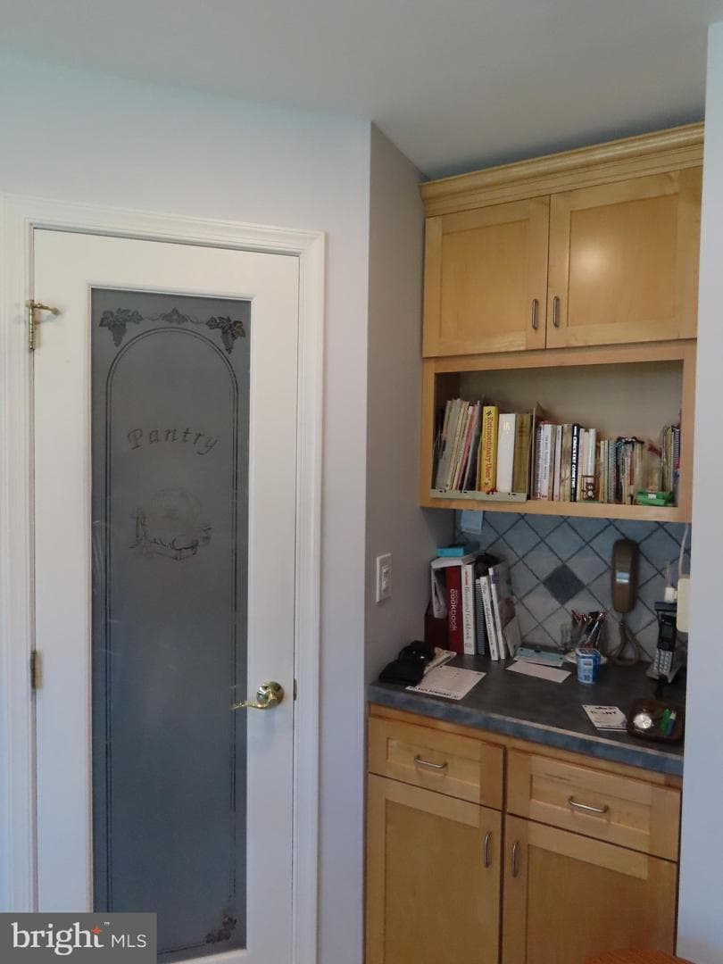 331 Doone Place photo 4