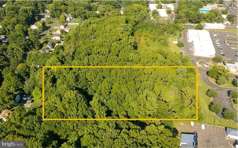 227 W Ferry Road photo 25