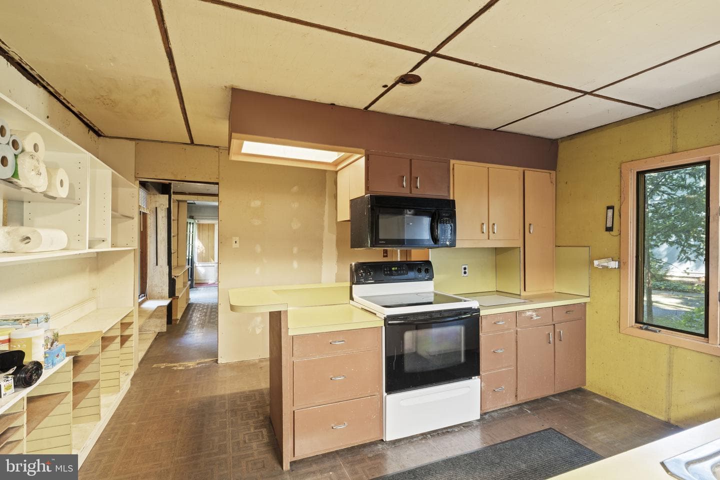 227 W Ferry Road photo 5