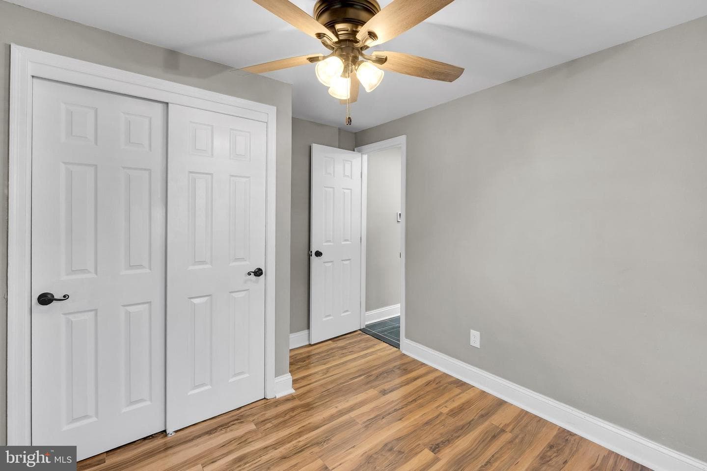 5711 Mustang Street photo 12