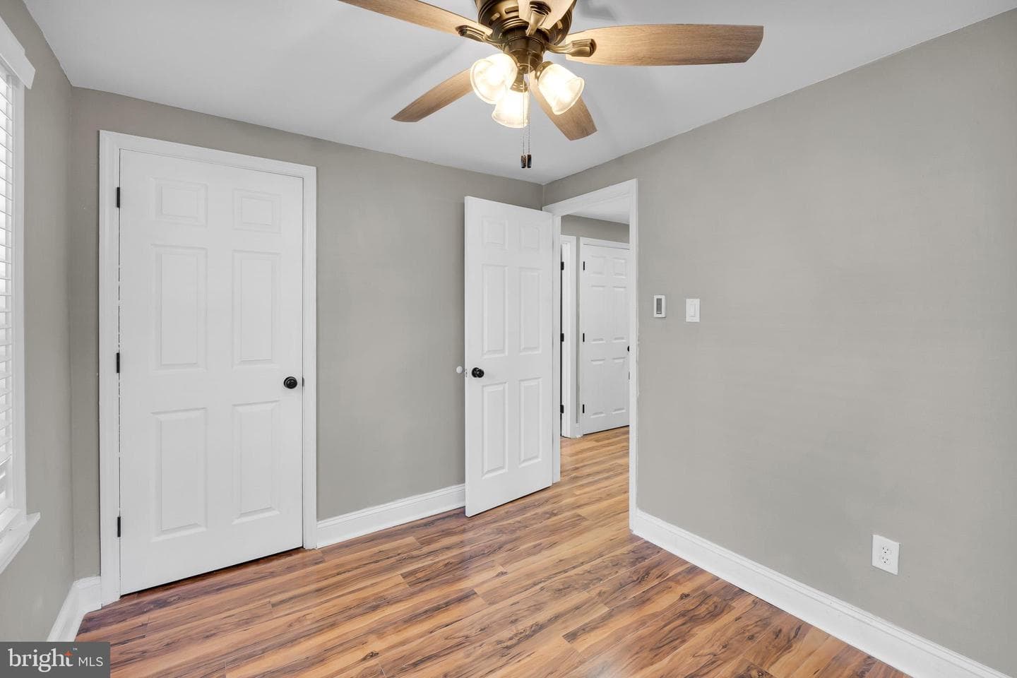 5711 Mustang Street photo 15