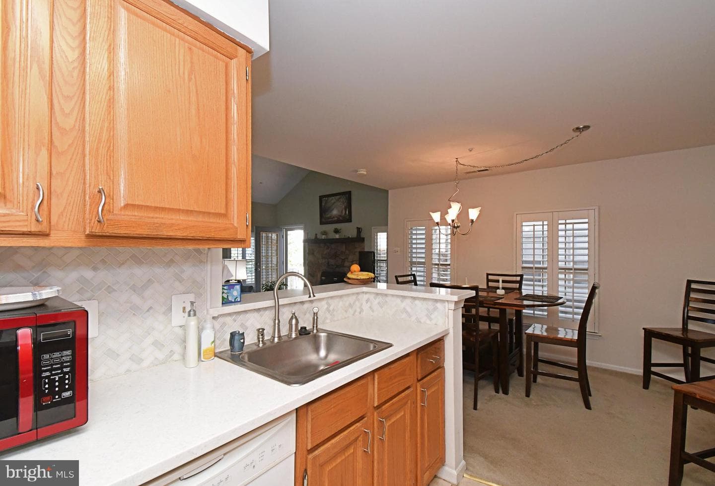 210 Remington Court photo 18