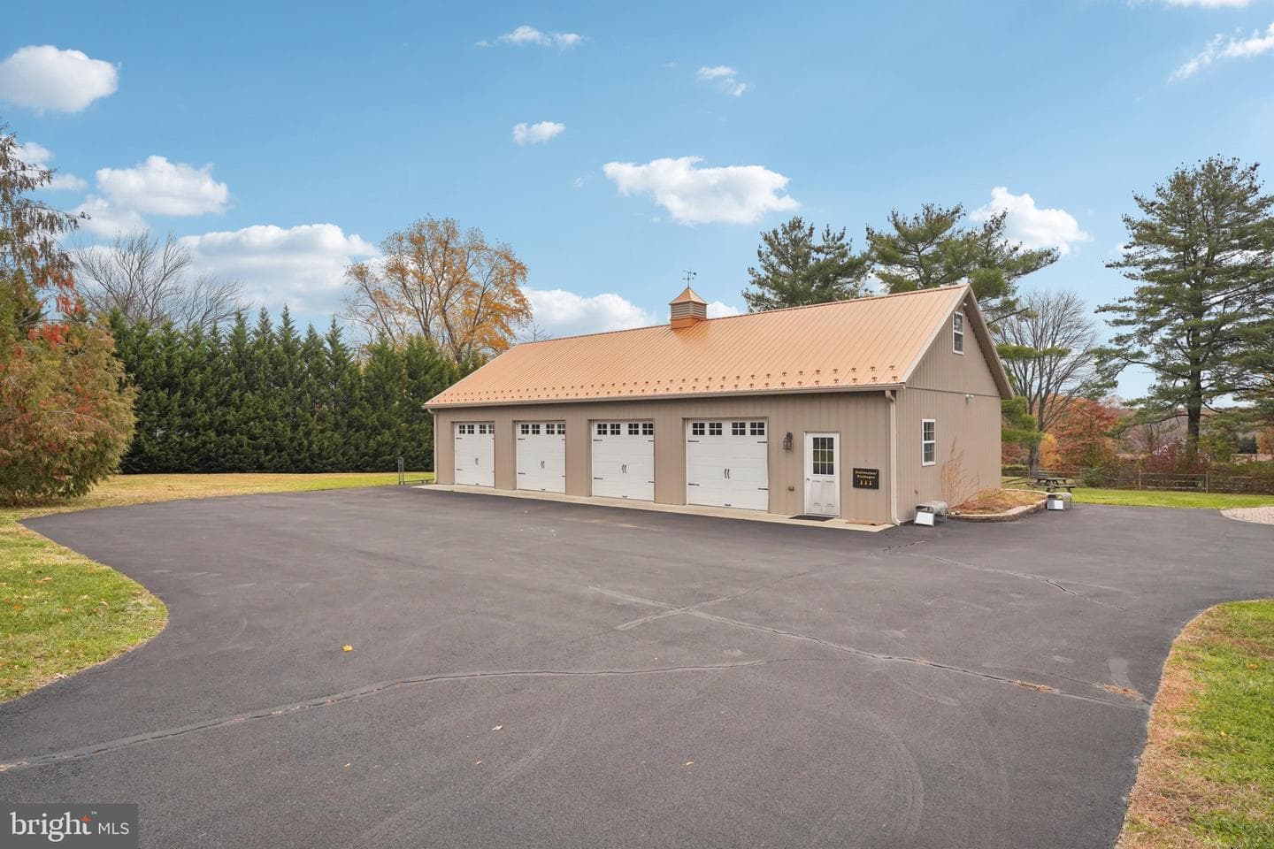 3583 County Line Road photo 3