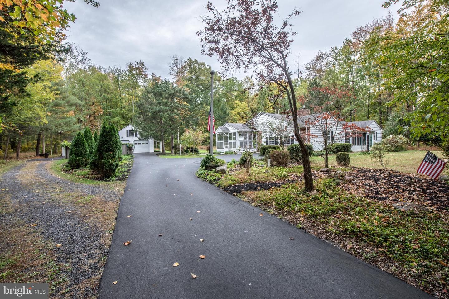 2265 Mill Hill Road photo 1