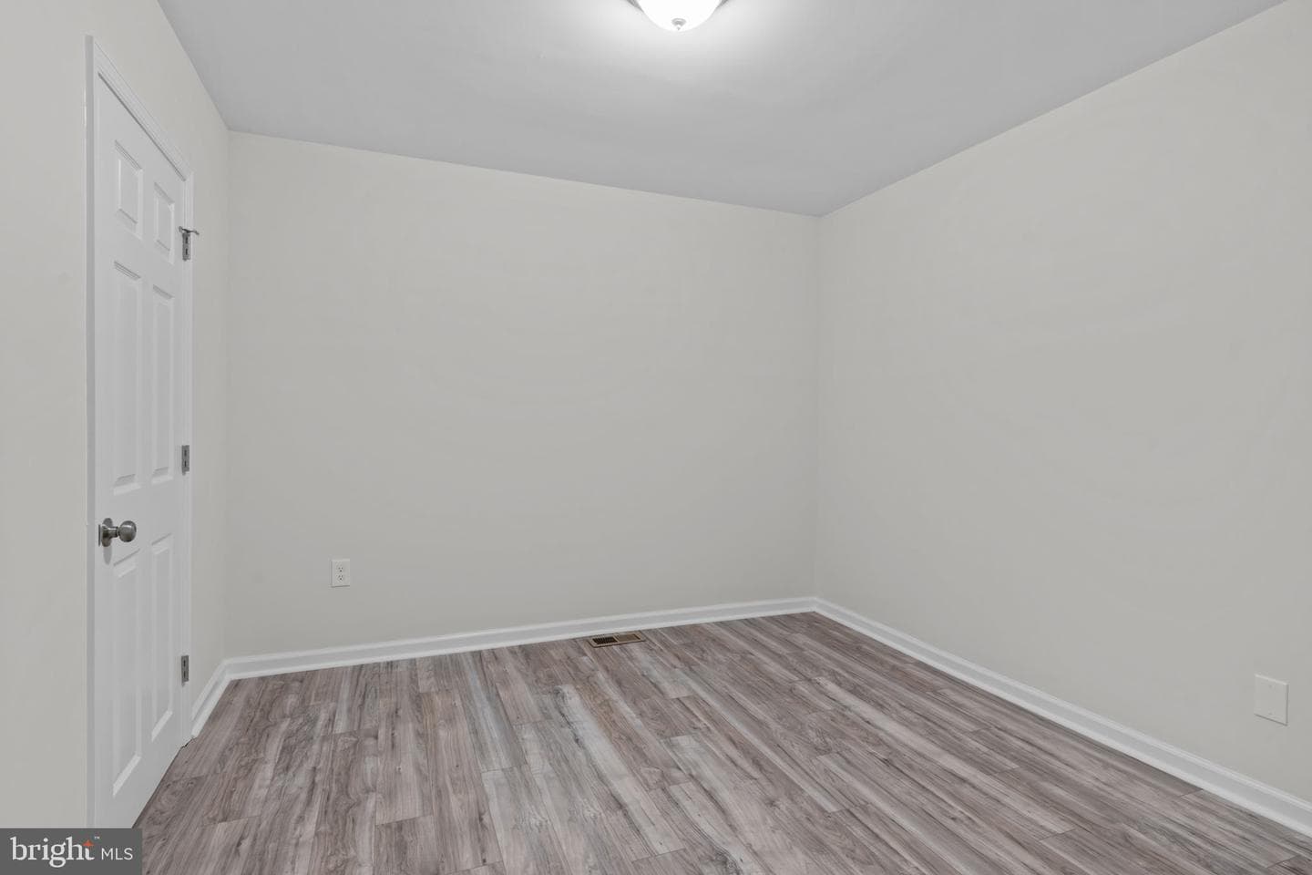 121 Trevose Road photo 10