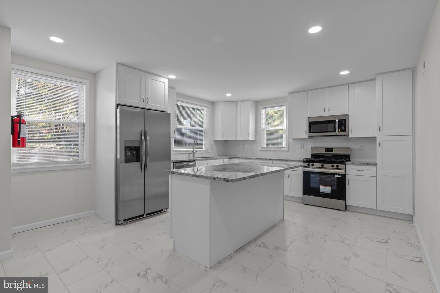 121 Trevose Road photo 6