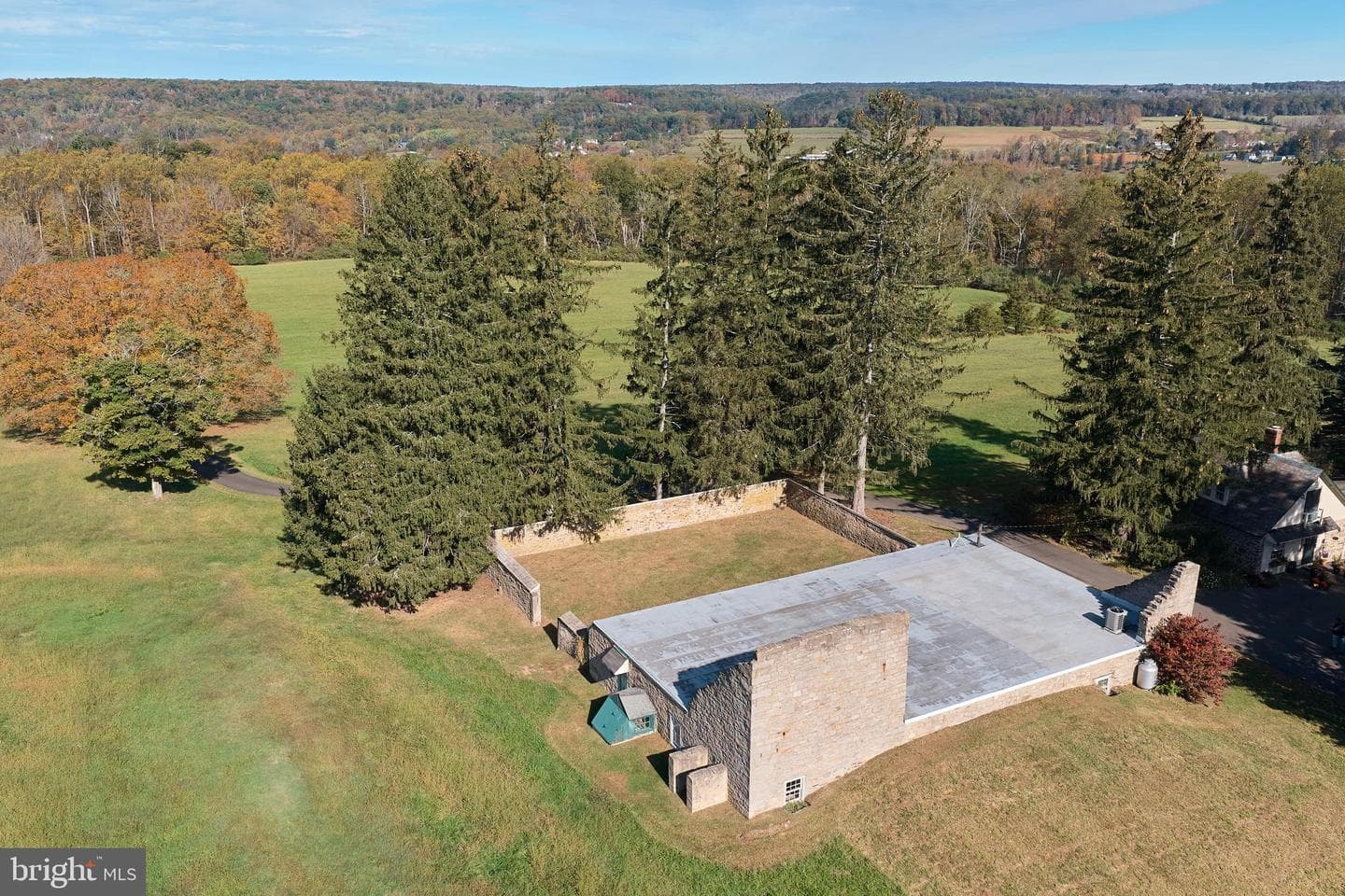 6832 Paxson Road photo 30