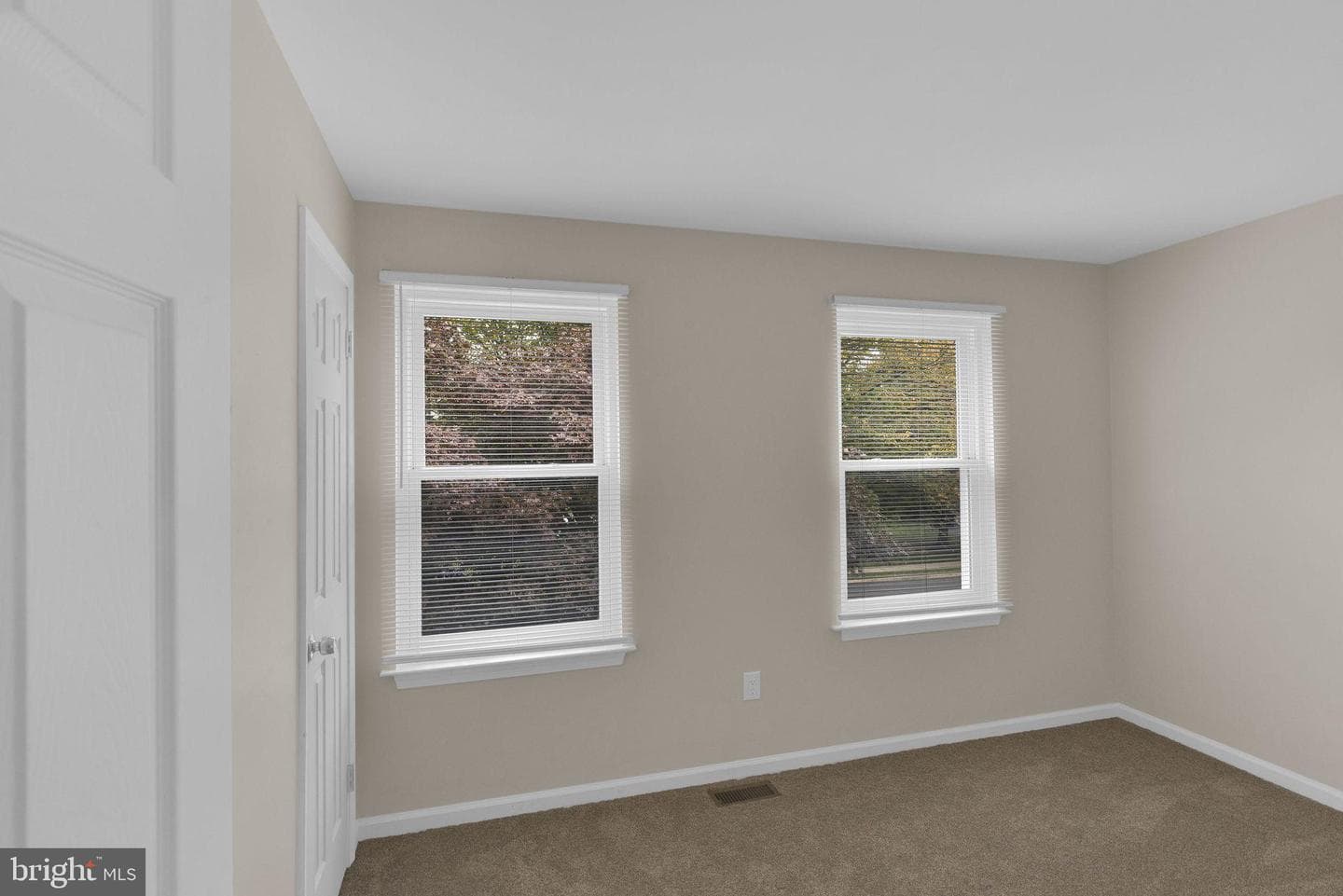 2158 Green  Ridge Drive photo 19