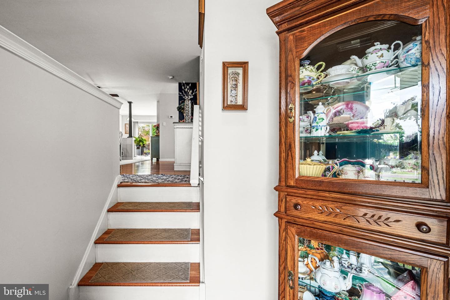 156 Strawberry Lane photo 3