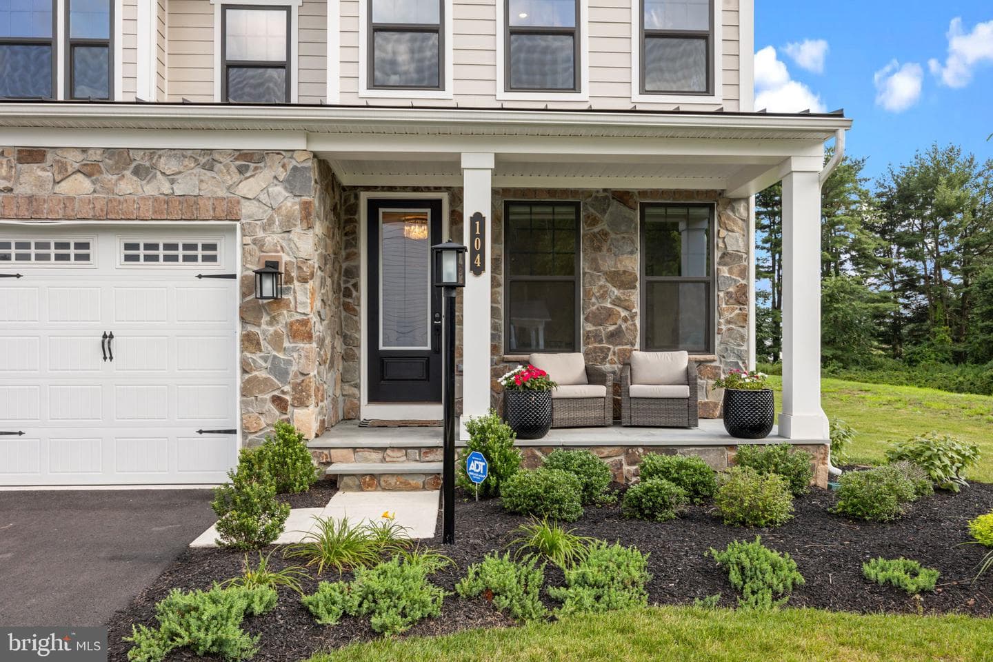 104 Cornell Road photo 2
