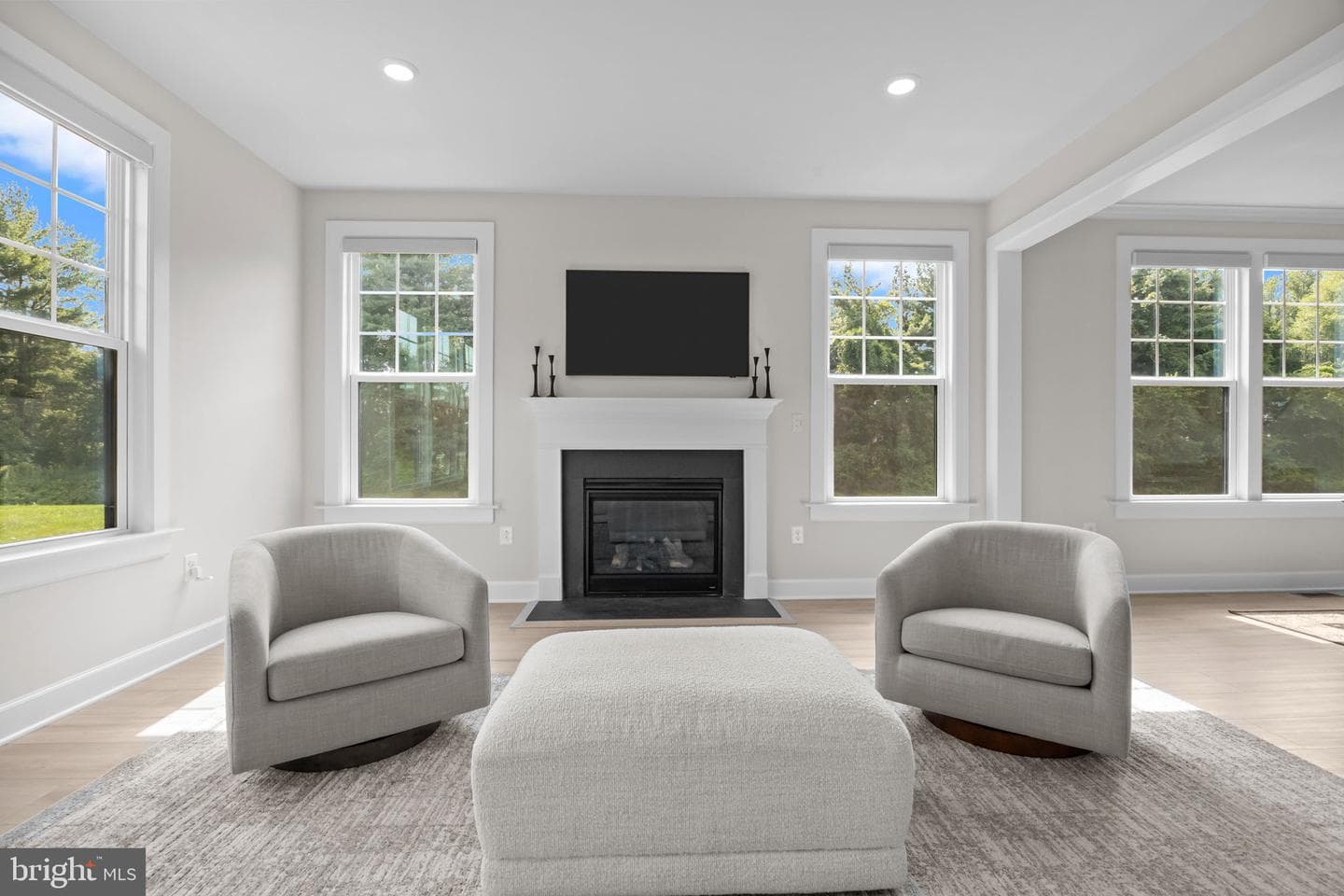 104 Cornell Road photo 9