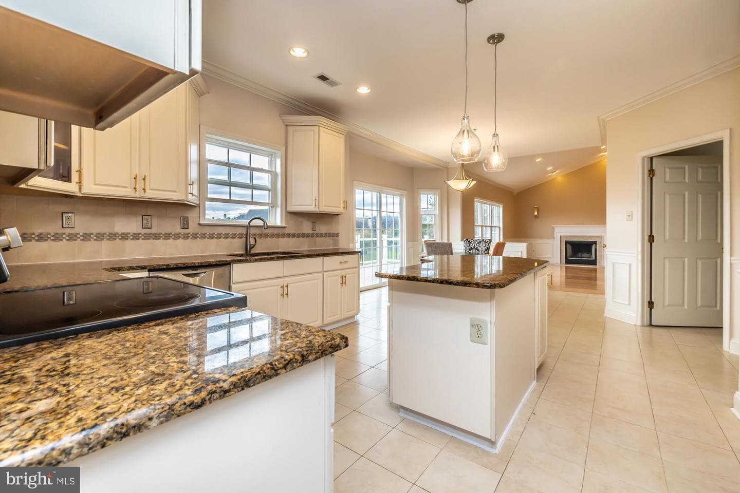 120 Statesman Road photo 14