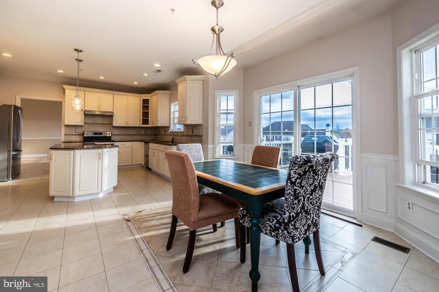 120 Statesman Road photo 17