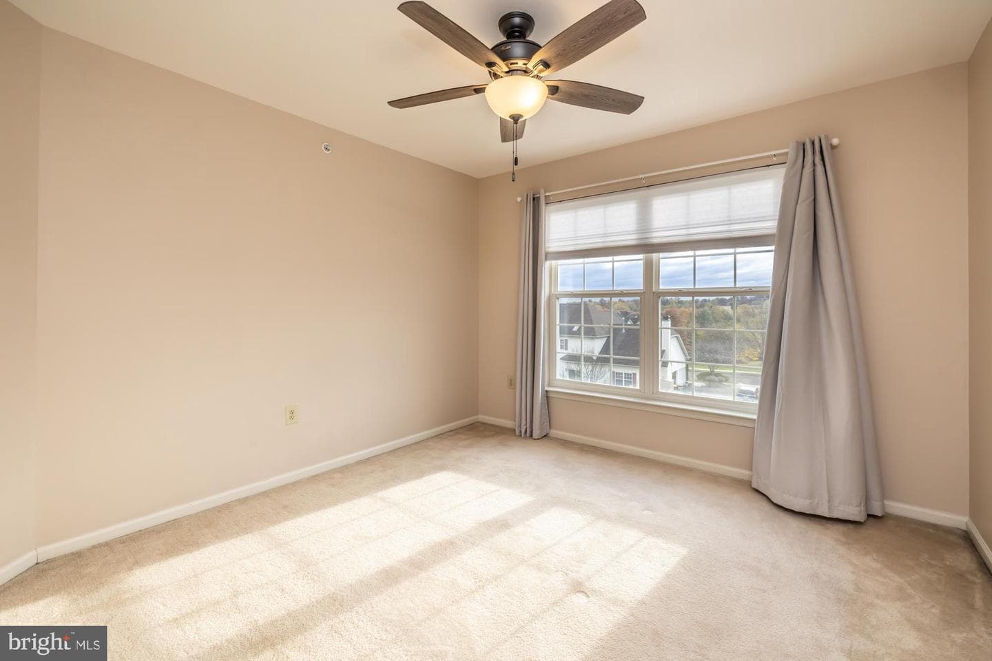 120 Statesman Road photo 28