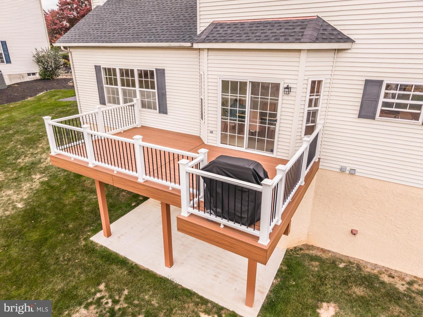120 Statesman Road photo 36