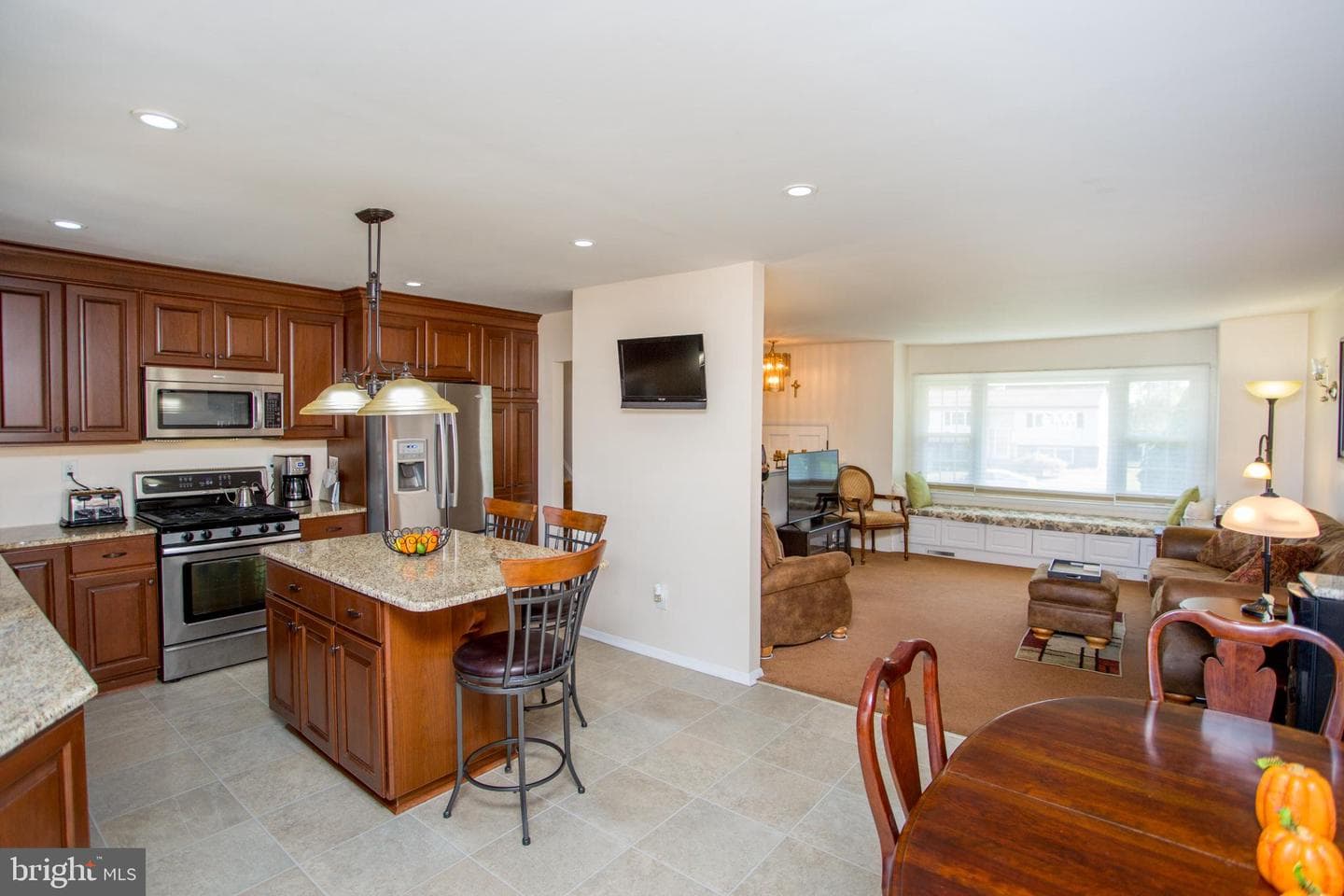 442 Acorn Drive photo 16
