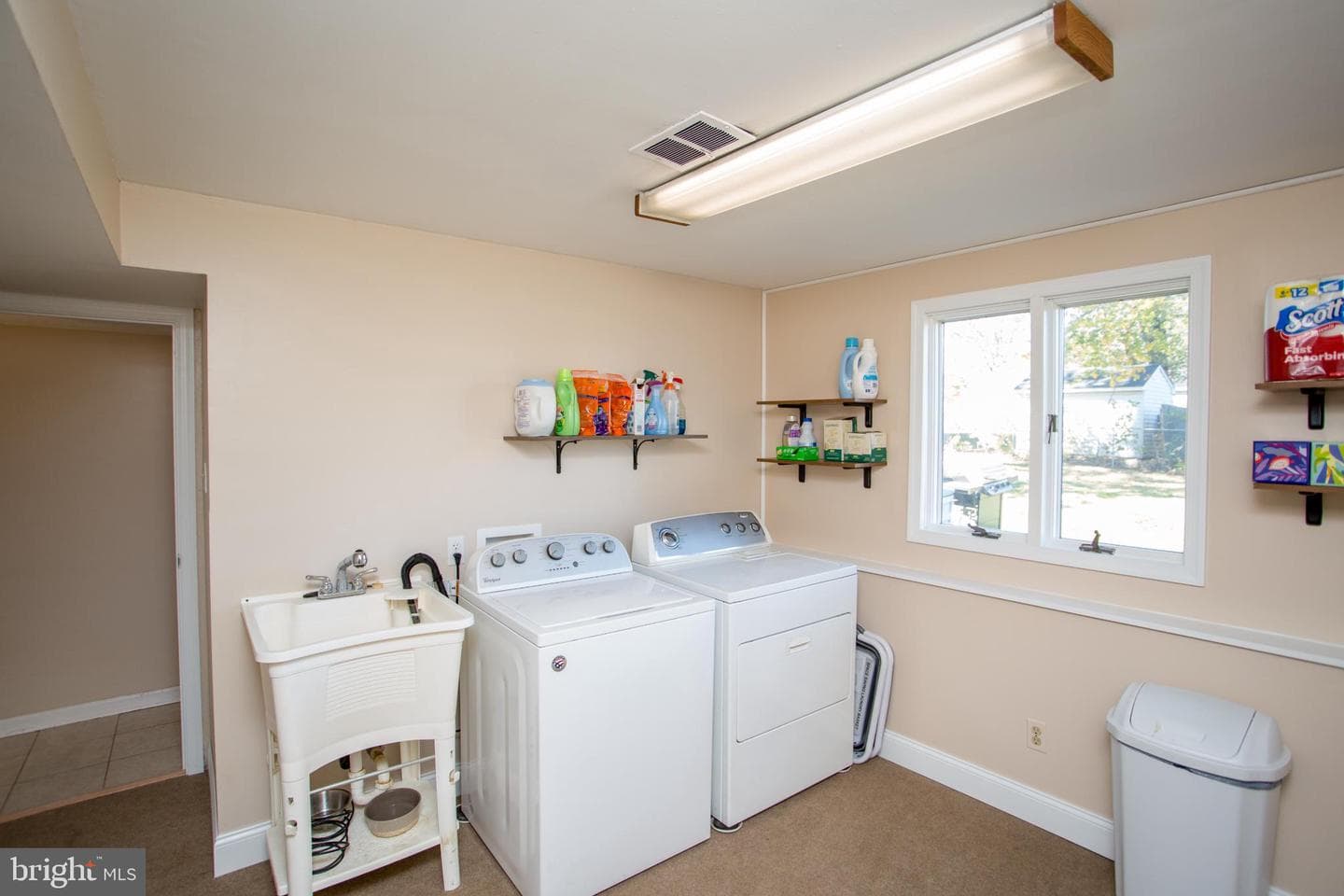 442 Acorn Drive photo 27