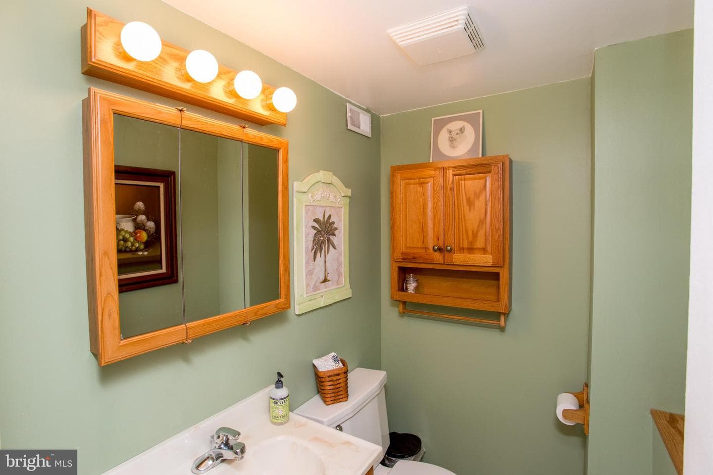 442 Acorn Drive photo 29