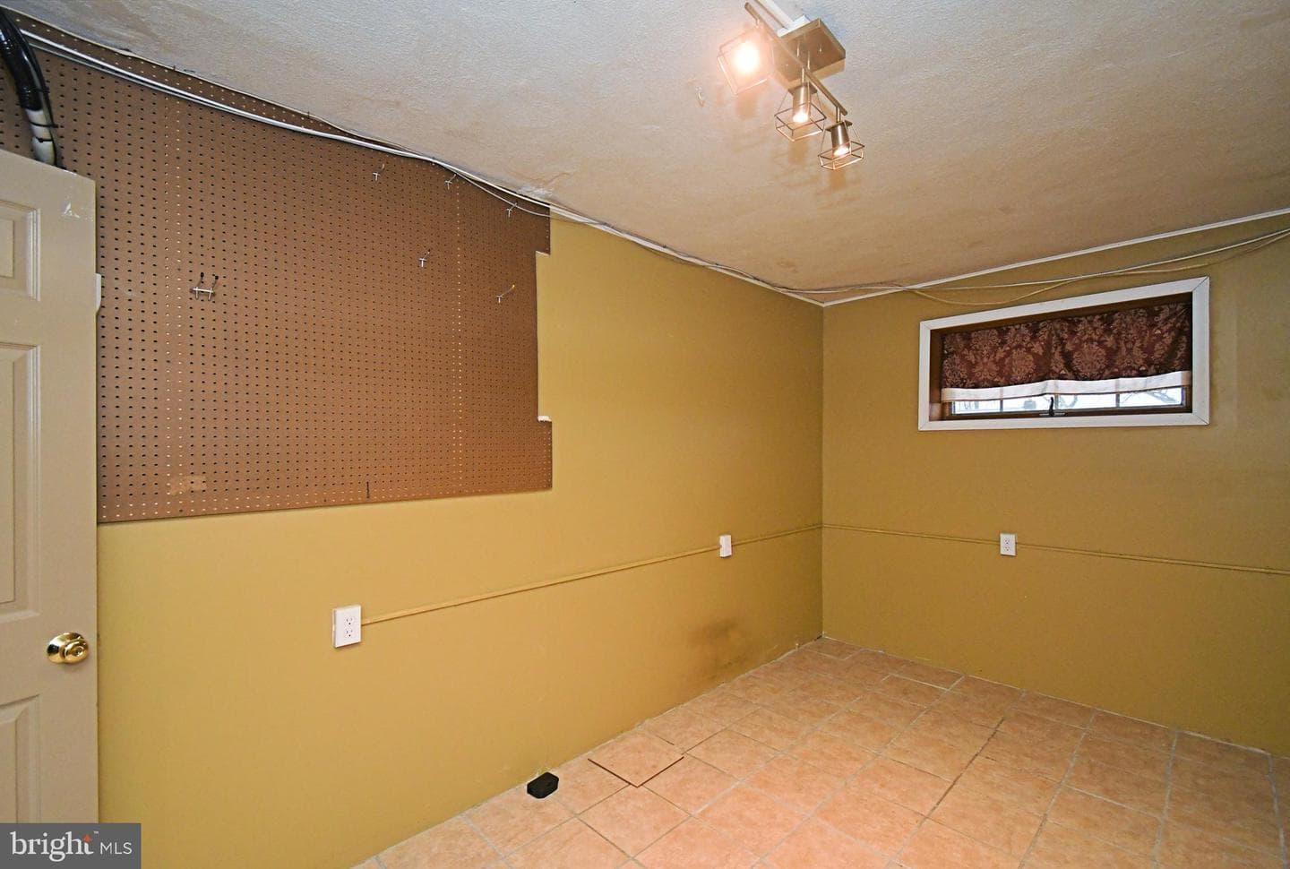 145 Beechwood Avenue photo 37