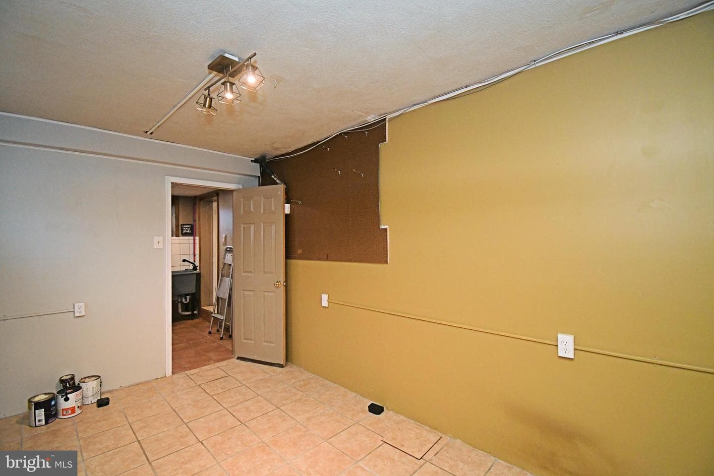 145 Beechwood Avenue photo 38