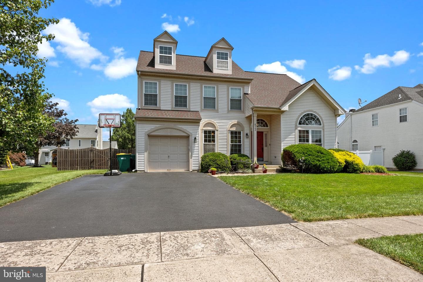 523 Turtle Lane photo 2