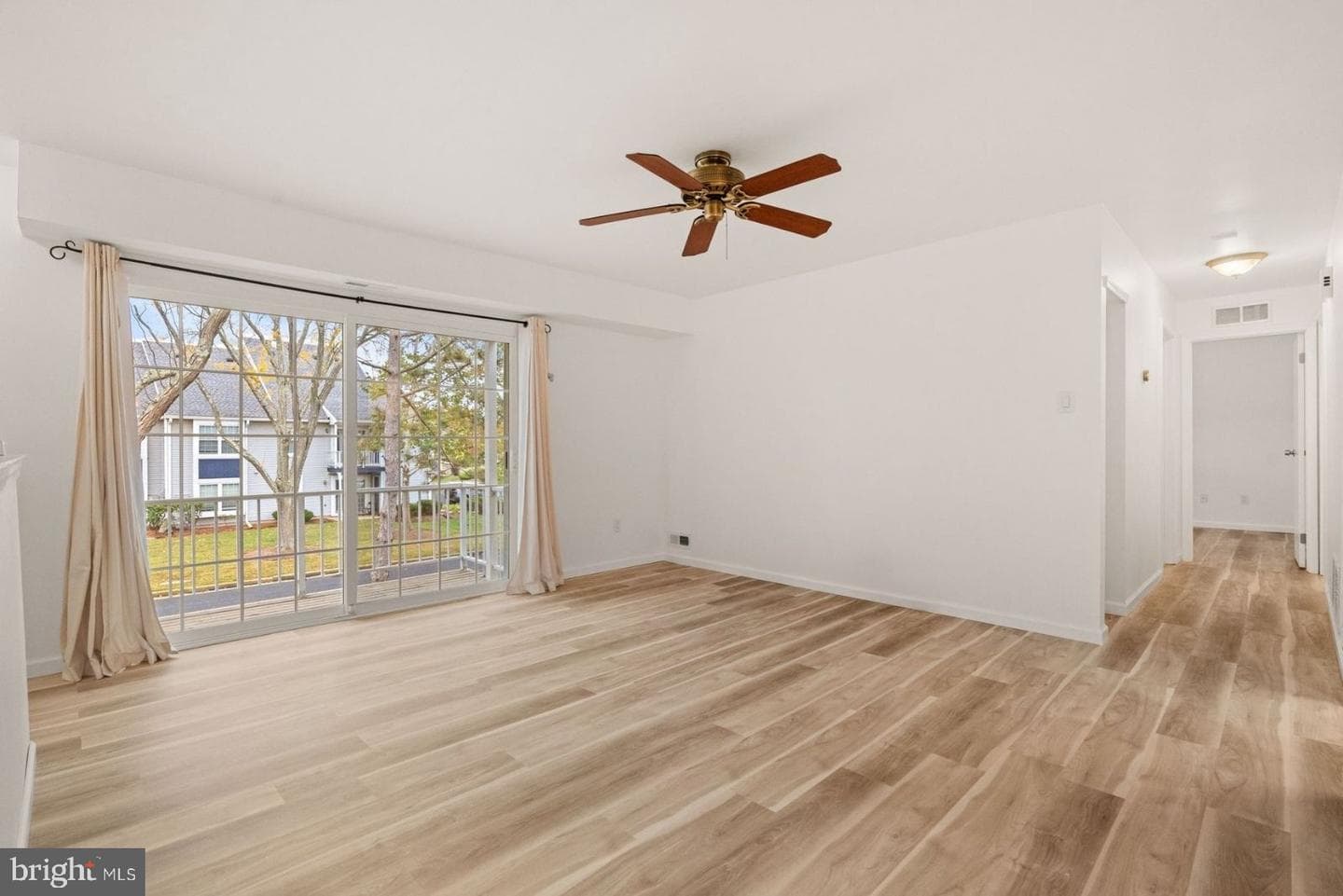 2212 Society Place photo 11