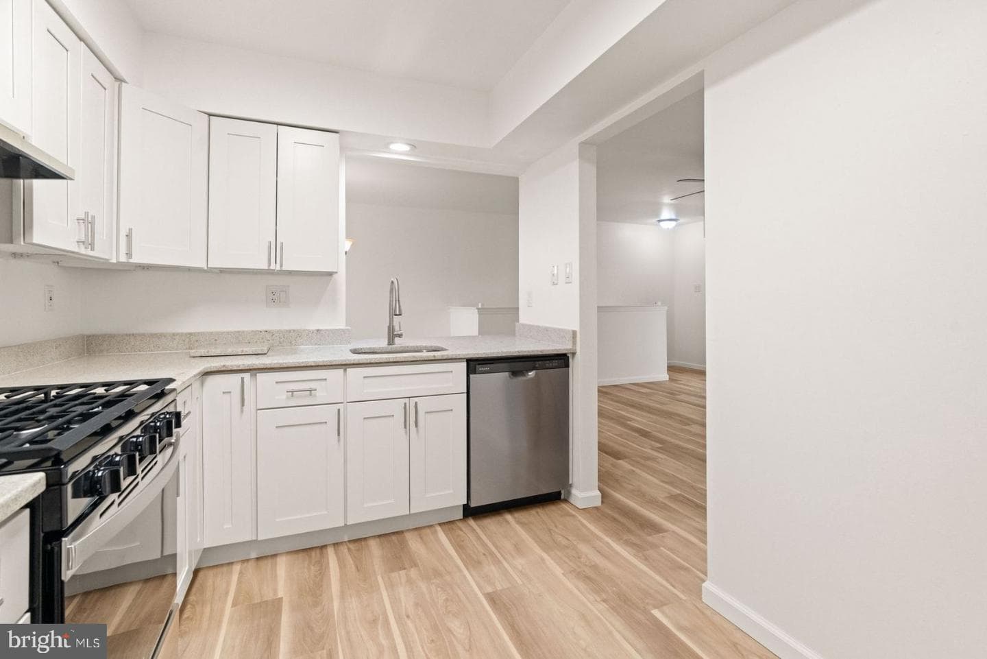 2212 Society Place photo 14