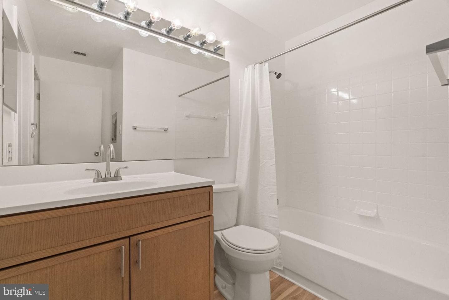 2212 Society Place photo 20