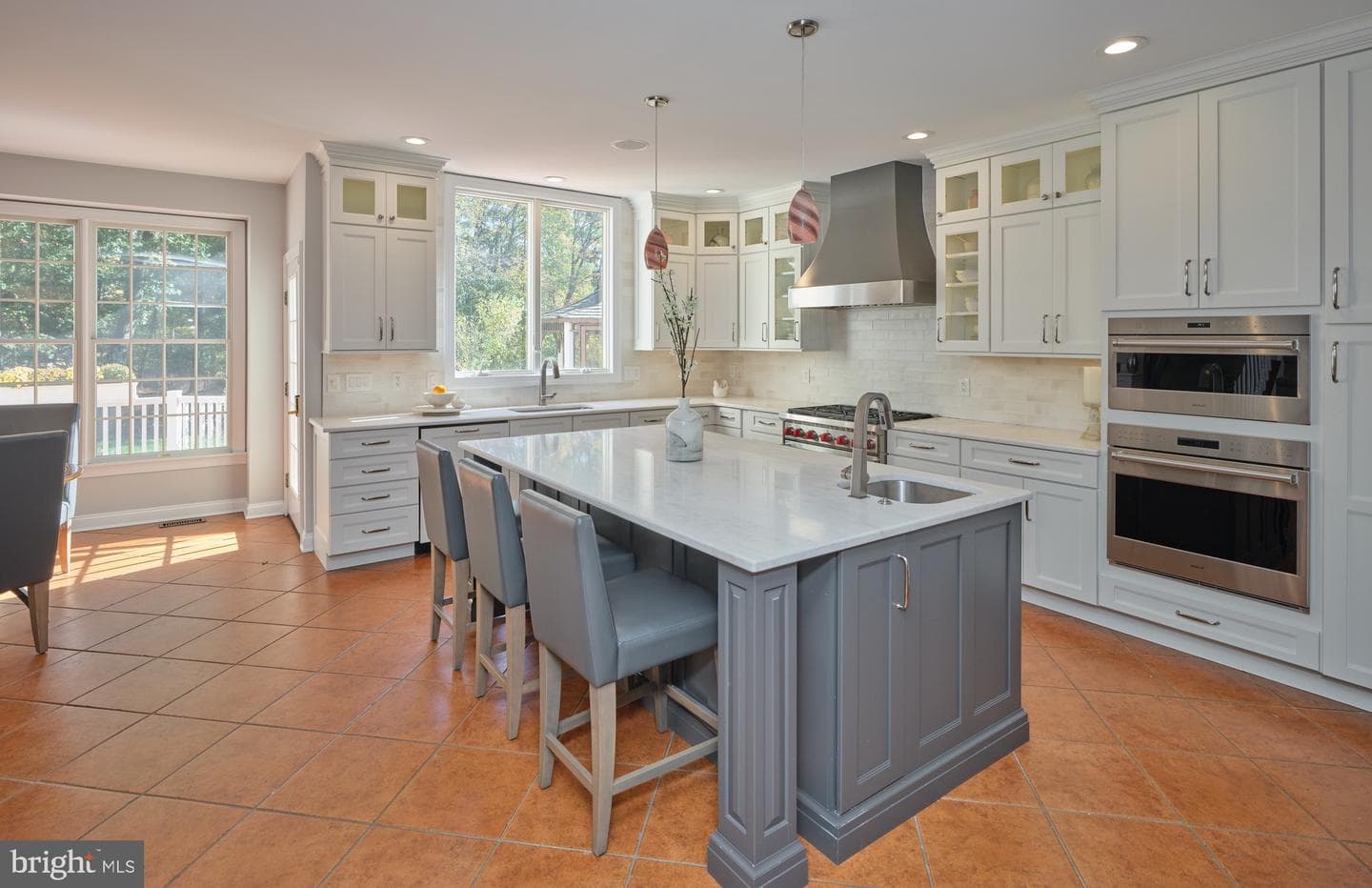 9 Pickering Drive photo 12