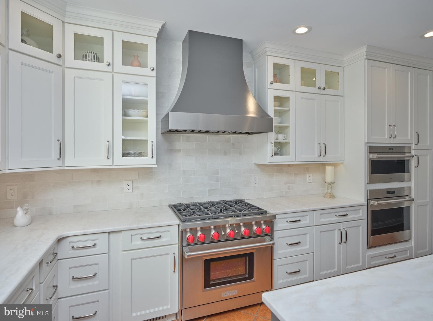 9 Pickering Drive photo 16