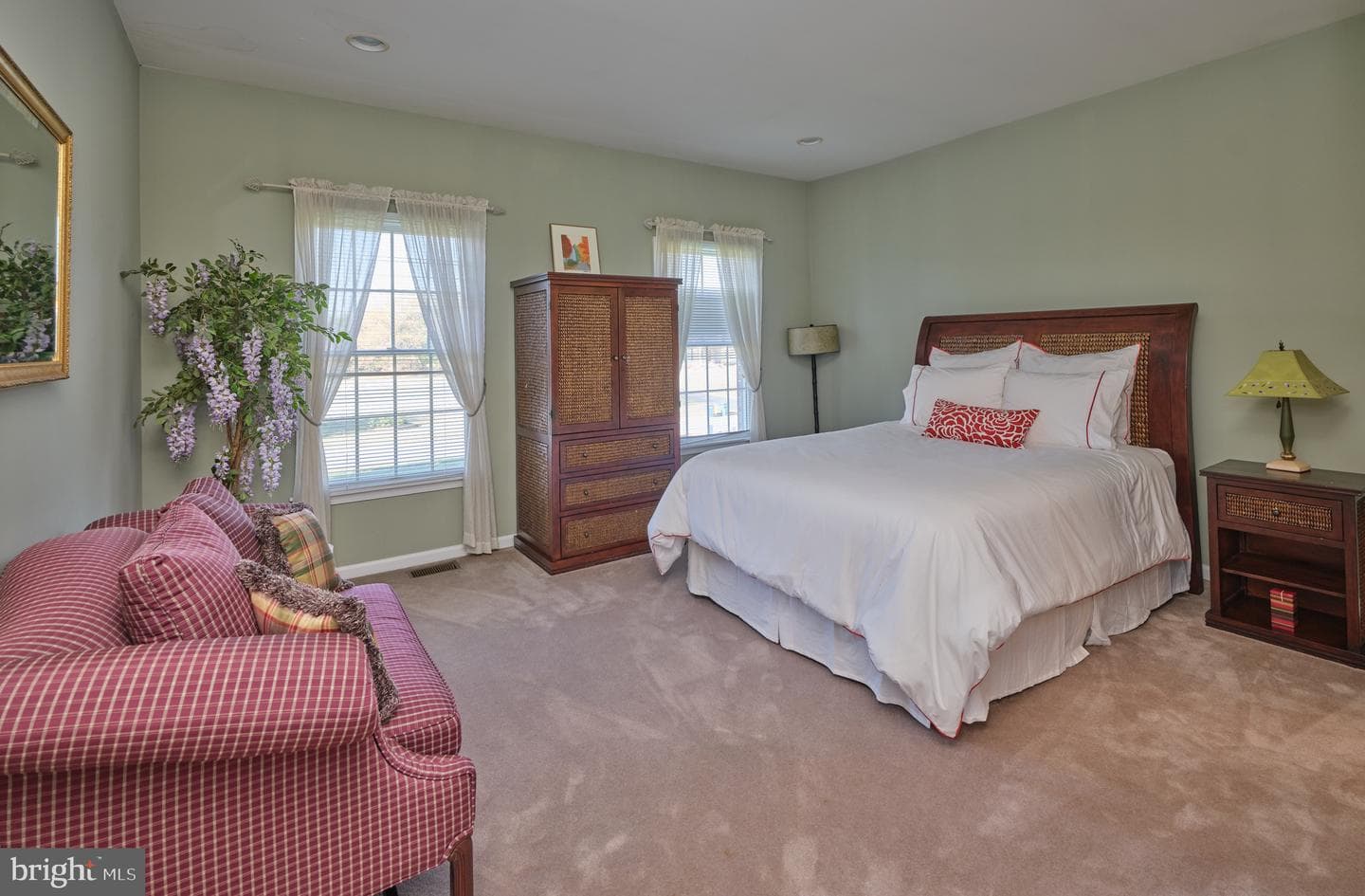 9 Pickering Drive photo 39