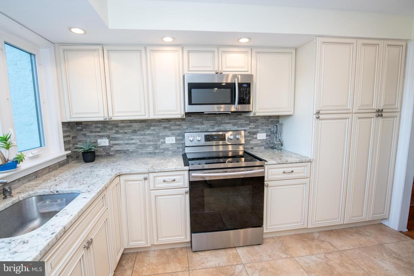 65 Witherington Drive photo 22