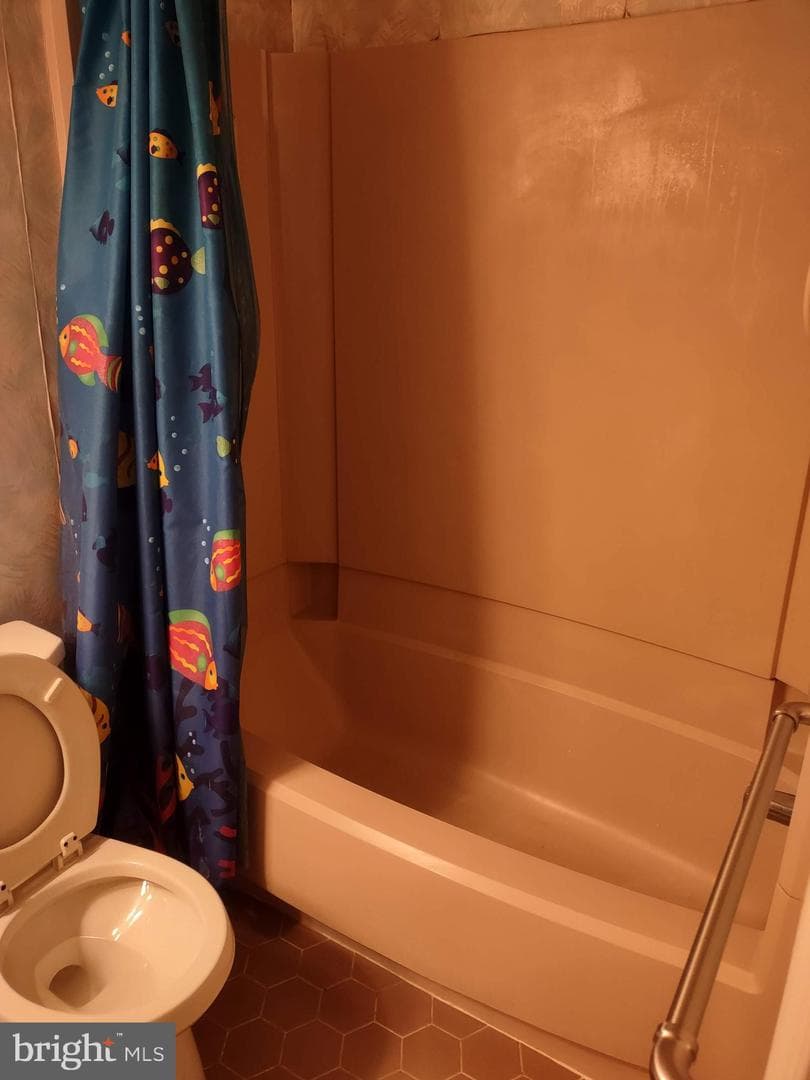 244 Sassafras Court photo 23