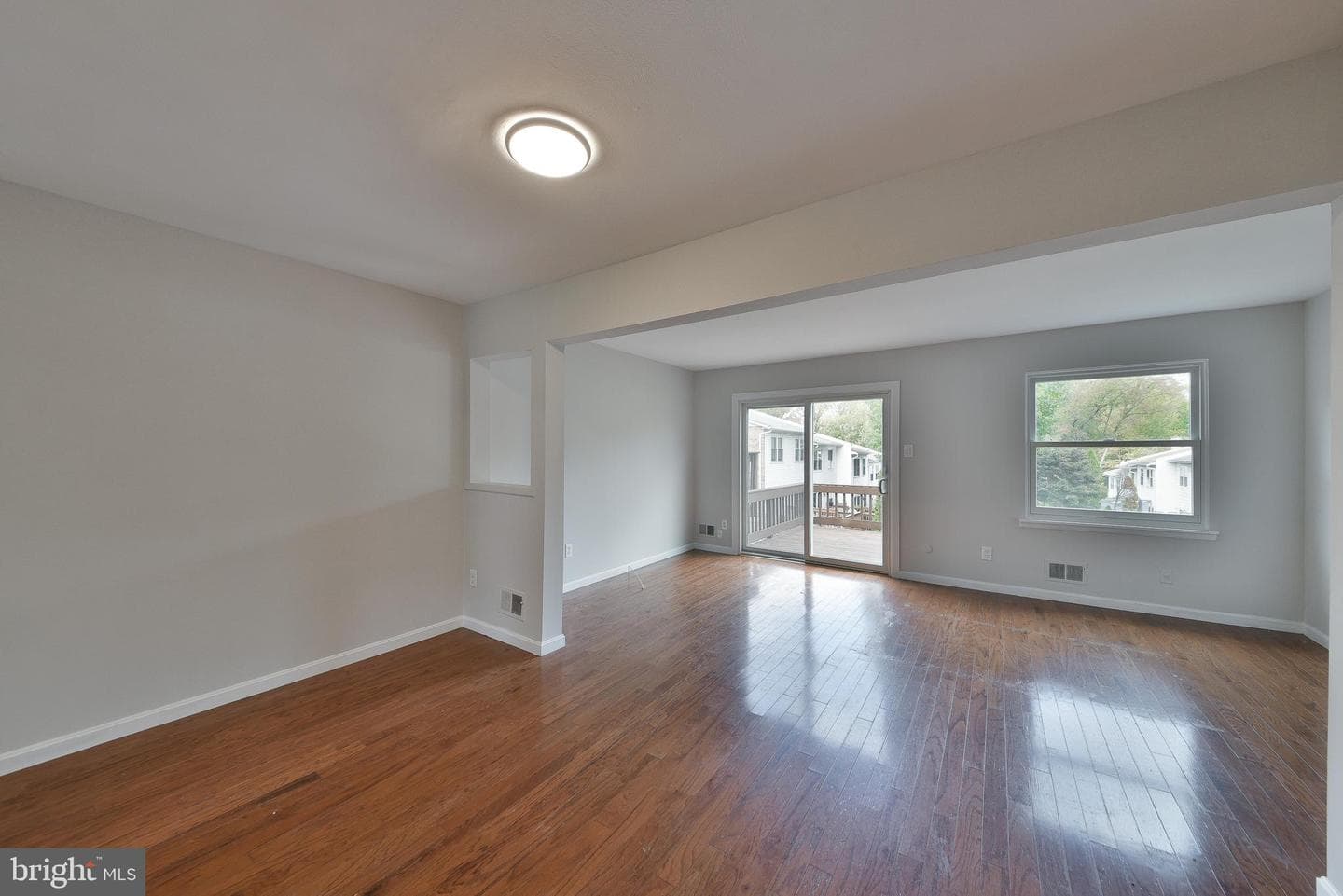 396 Rutgers Court photo 12