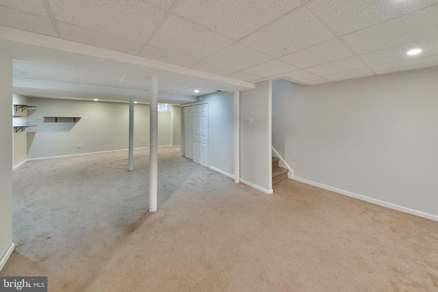 396 Rutgers Court photo 26