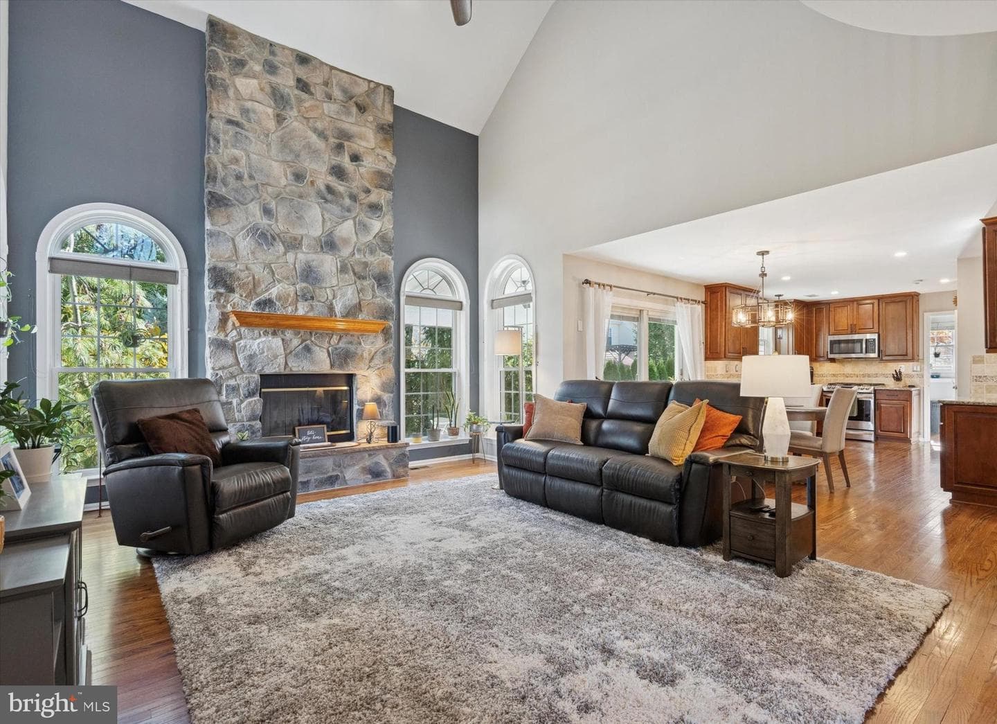 1007 Canter Circle photo 8