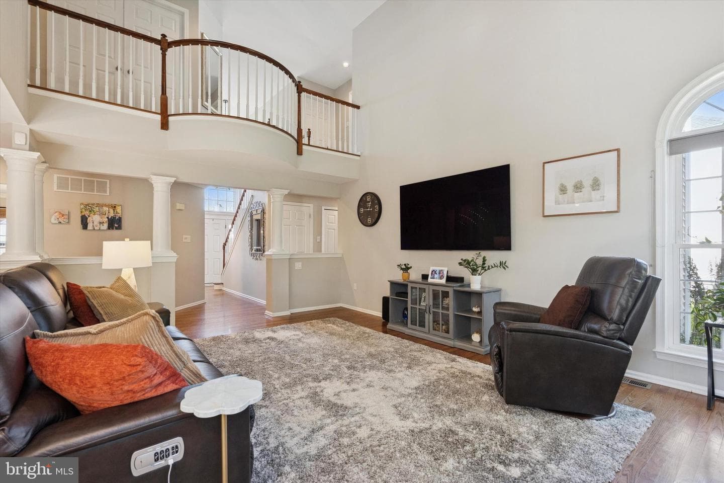 1007 Canter Circle photo 9