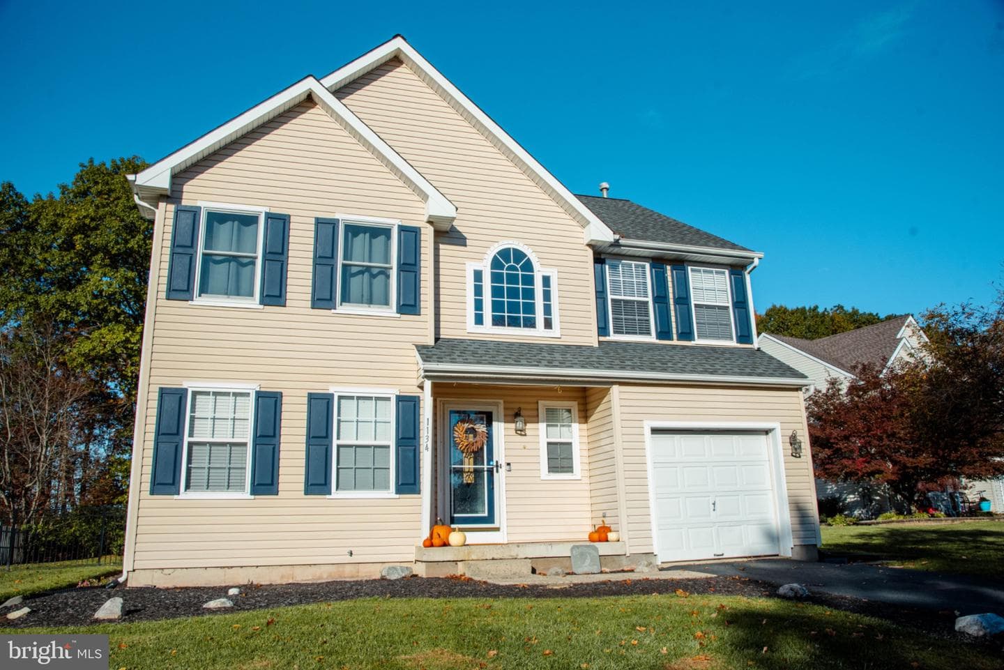 1134 Virginia Way photo 2