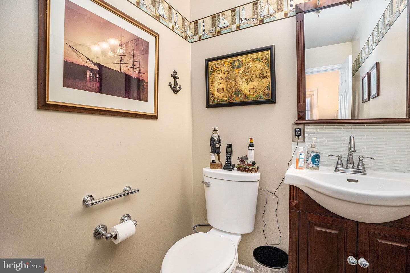 245 Prince William Way photo 14