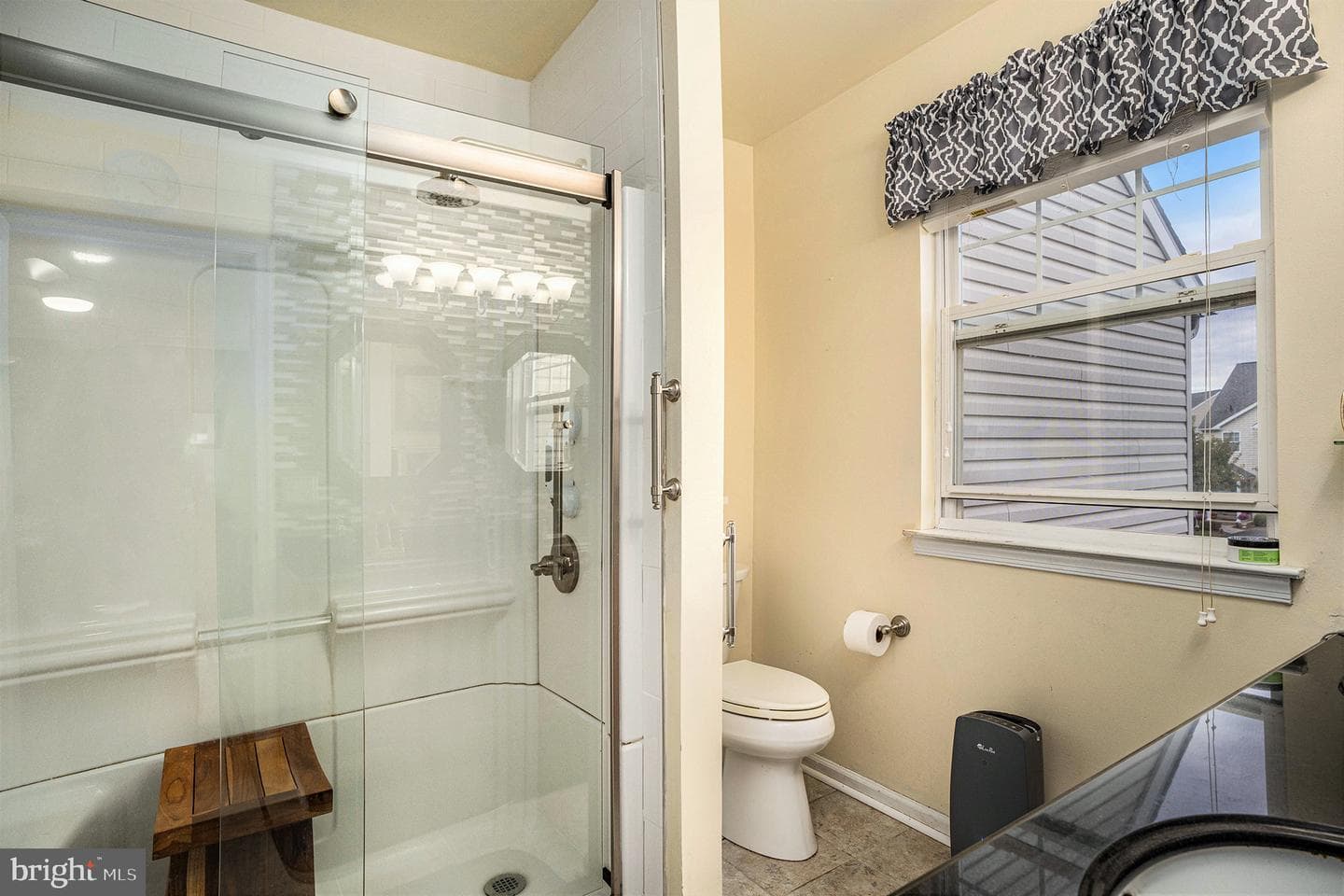 245 Prince William Way photo 18