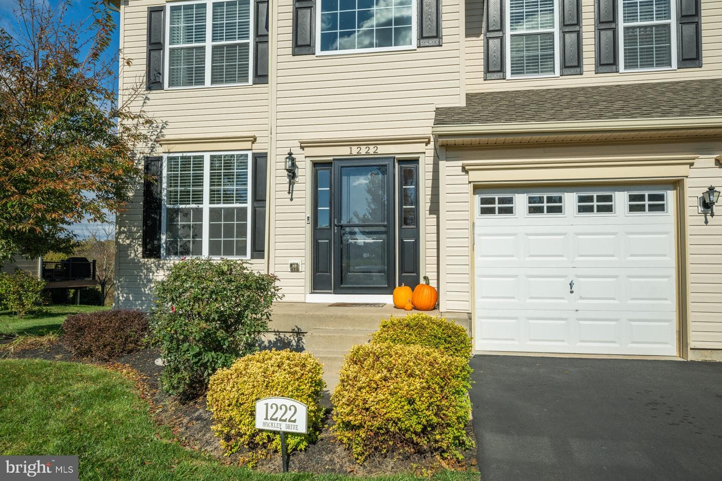 1222 Hockley Drive photo 2
